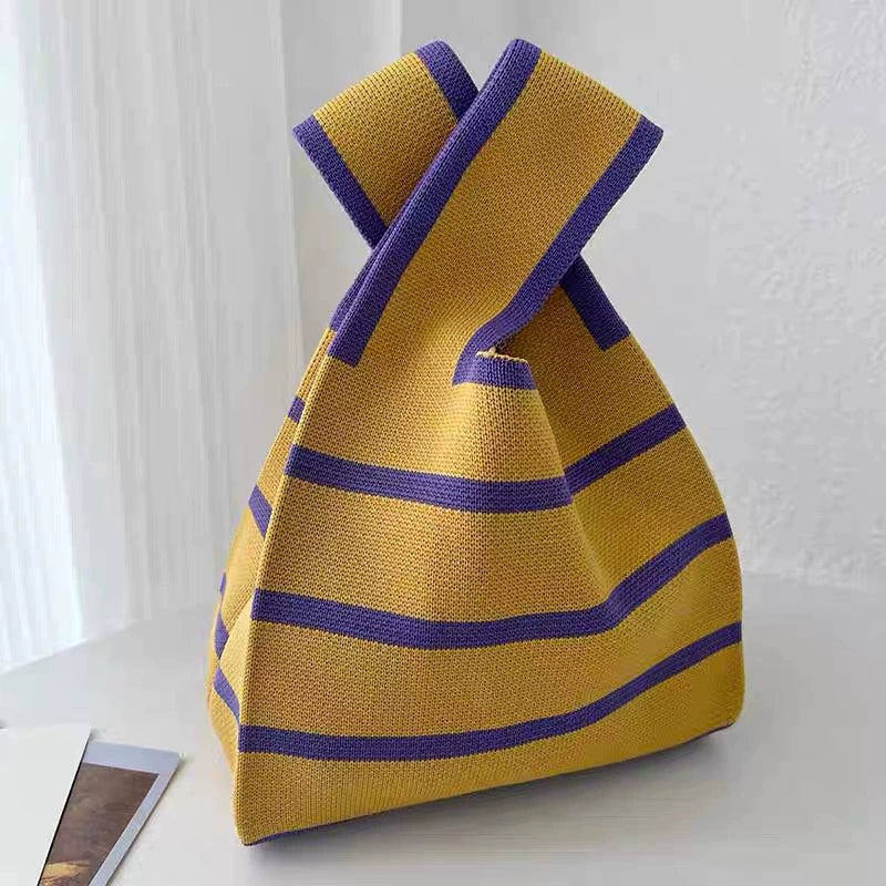 High - quality hand - held knitted bag (20cm * 36cm)